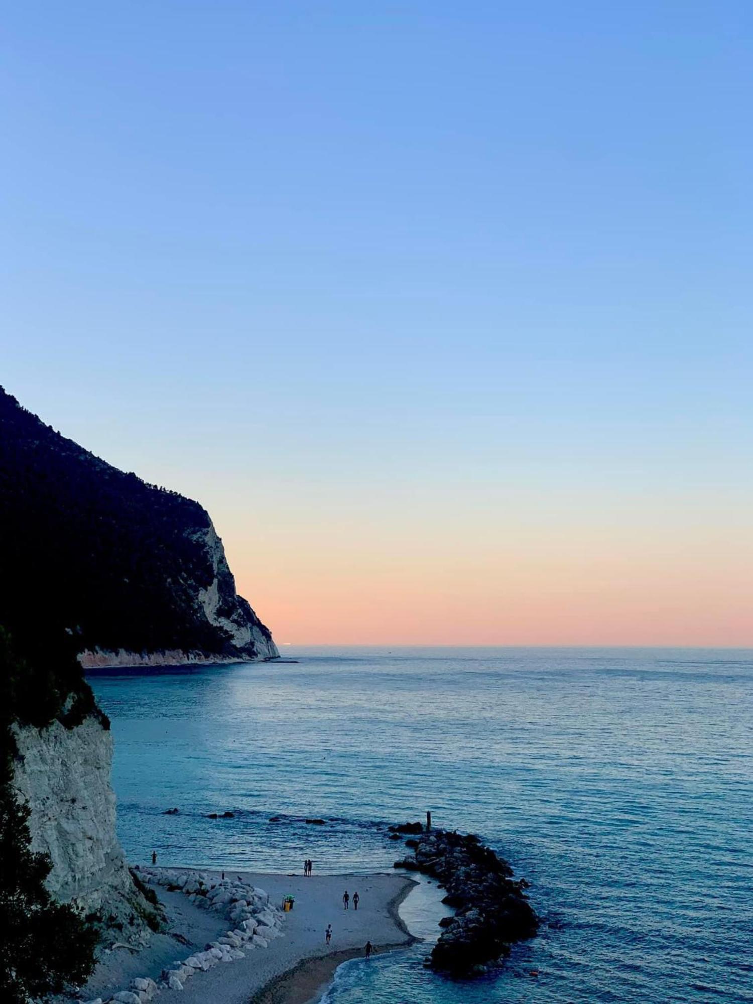 Vila Agriturismo Sentiero Delle Fiabe Sirolo Exteriér fotografie